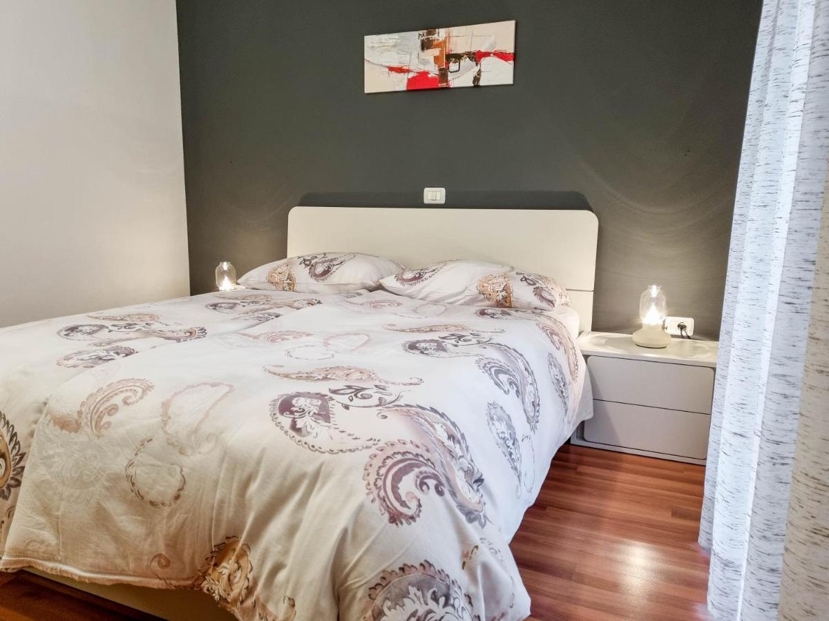 Apartmaji Jakob 1 โบเว็ก ภายนอก รูปภาพ