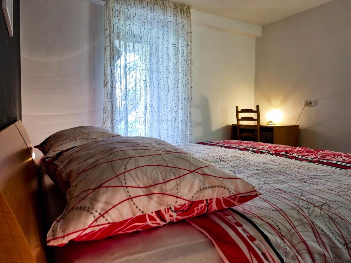 Apartmaji Jakob 1 โบเว็ก ภายนอก รูปภาพ